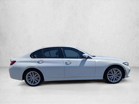 Certified 2023 BMW 330i Sedan w/ Driving Assistance Package RWD image 4