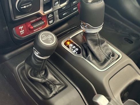 New 2026 Jeep Wrangler Unlimited Rubicon image 30