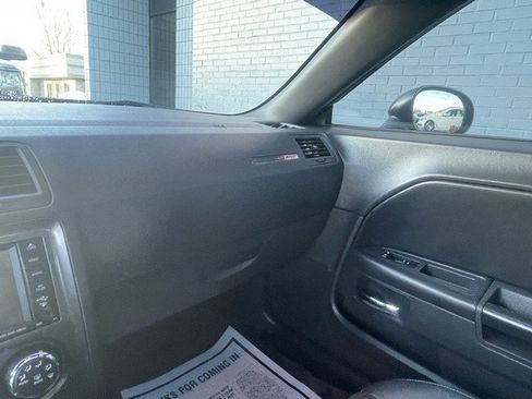 Used 2014 Dodge Challenger SRT8 Core w/ Satin Vapor Edition image 23