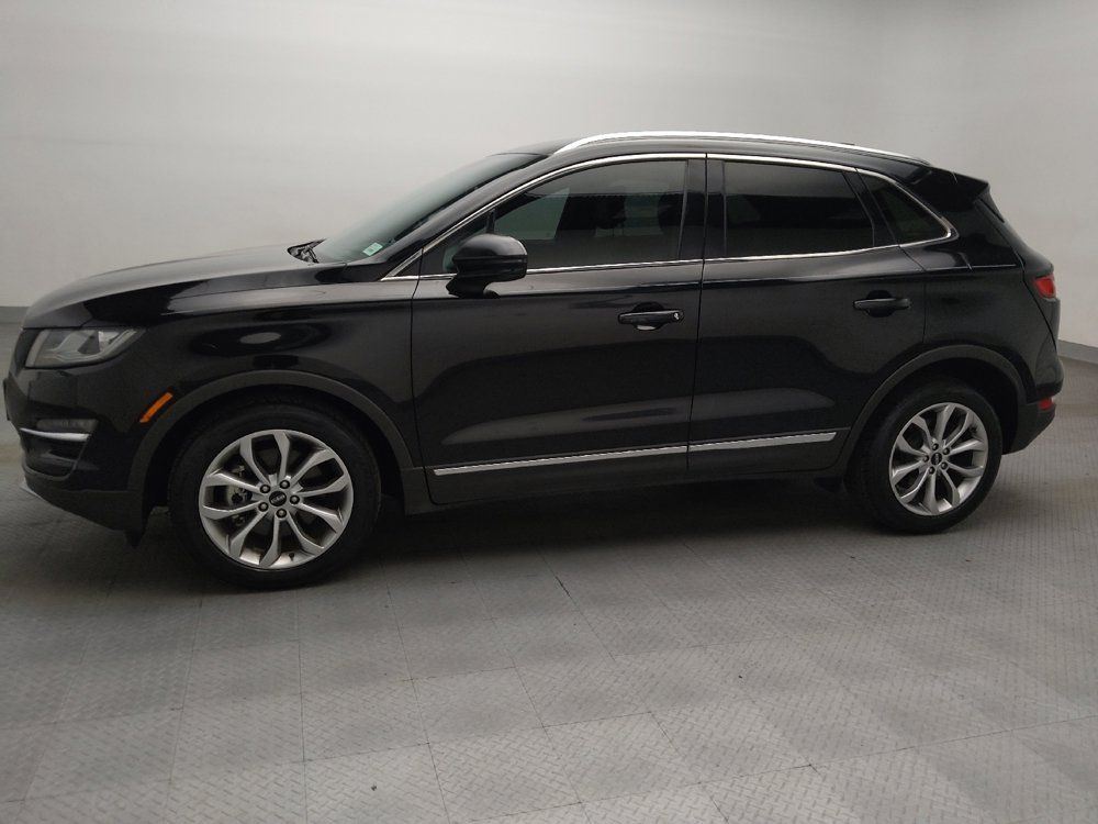 Used 2019 Lincoln MKC Select w/ Select Plus Package FWD image 2