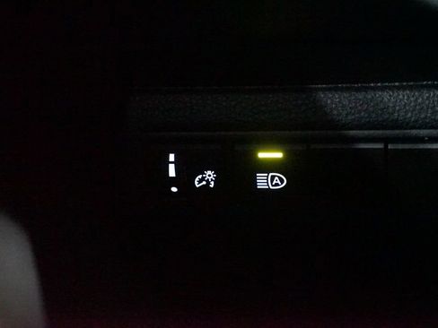 Certified 2023 Toyota Corolla SE image 21