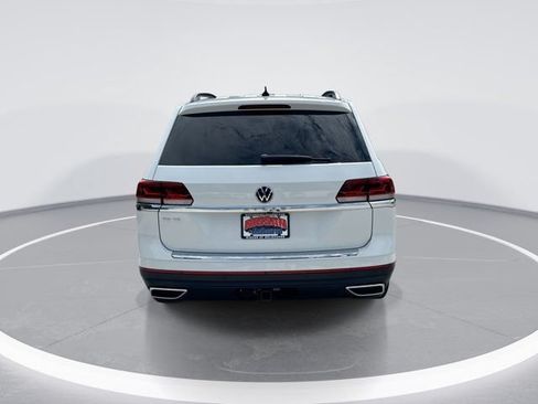 Used 2023 Volkswagen Atlas SE w/ Panoramic Sunroof Package FWD image 7