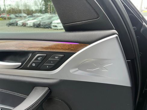 Used 2018 BMW X3 xDrive30i w/ Executive Package image 35