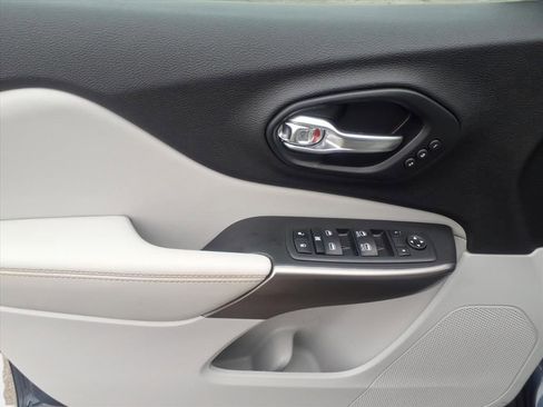 Certified 2021 Jeep Cherokee Limited w/ Elite Package image 14