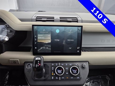 Used 2022 Land Rover Defender 110 S image 25