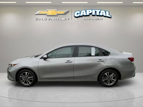 Used 2024 Kia Forte LXS FWD image 2