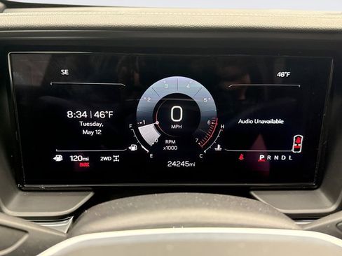 Used 2025 GMC Terrain Elevation w/ Elevation Premium Package AWD/4WD image 13