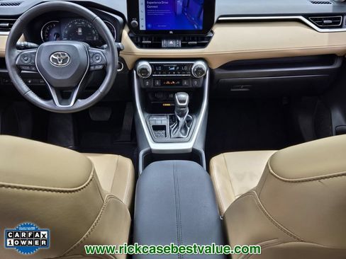Used 2023 Toyota RAV4 XLE Premium FWD image 12