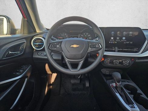 New 2026 Chevrolet Trax LS image 12