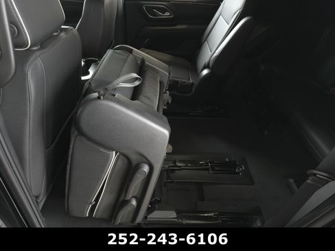 Used 2023 Chevrolet Tahoe Premier AWD/4WD image 34