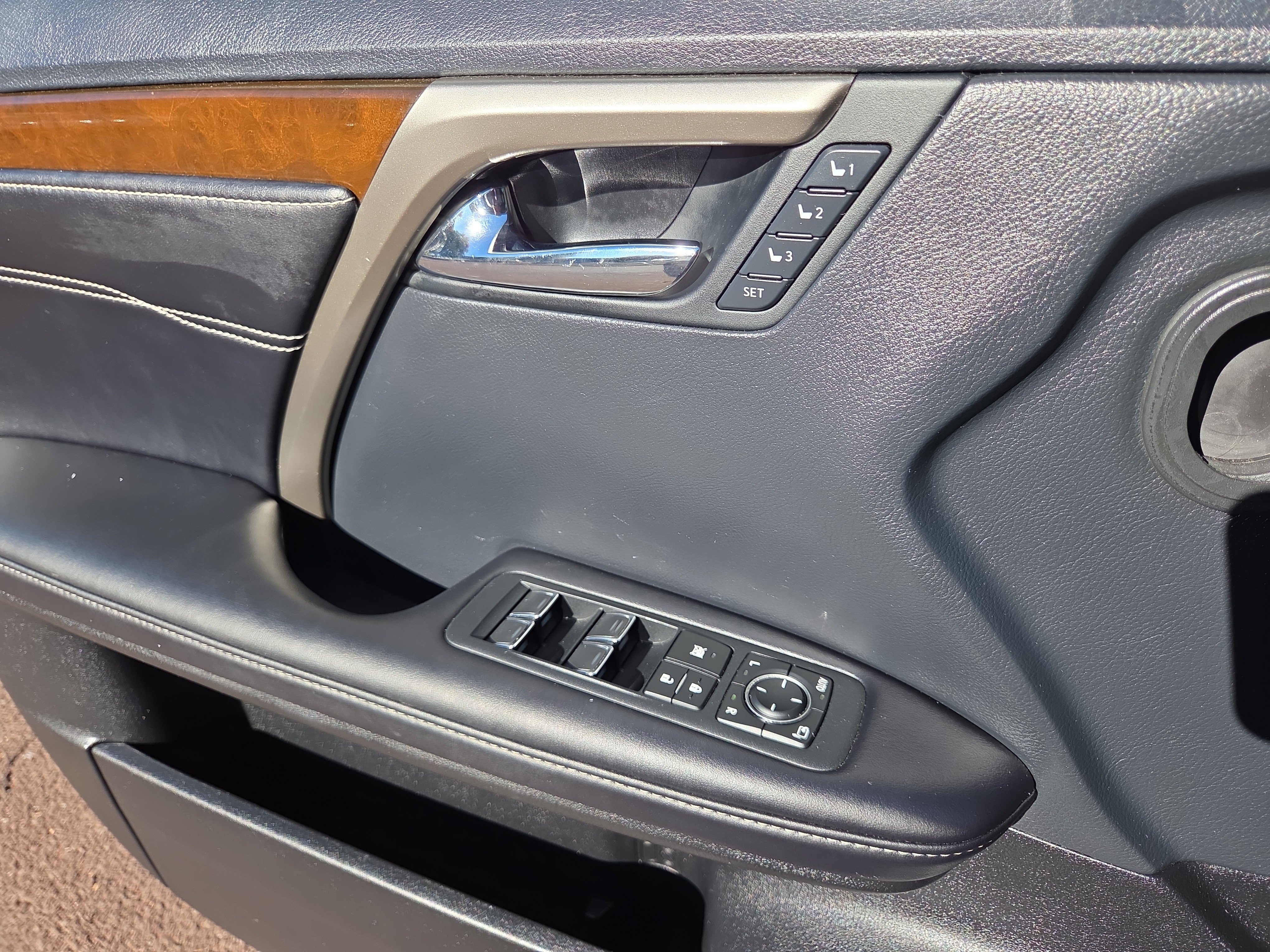 Used 2019 Lexus RX 350 AWD w/ Navigation Package image 36