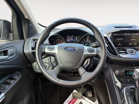 Used 2013 Ford Escape Titanium w/ Parking Technology Pkg AWD/4WD image 13