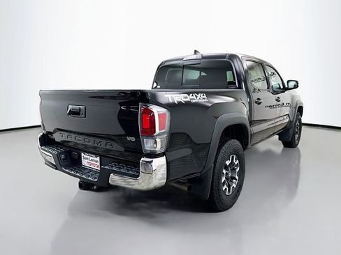 Used 2023 Toyota Tacoma TRD Off-Road image 7