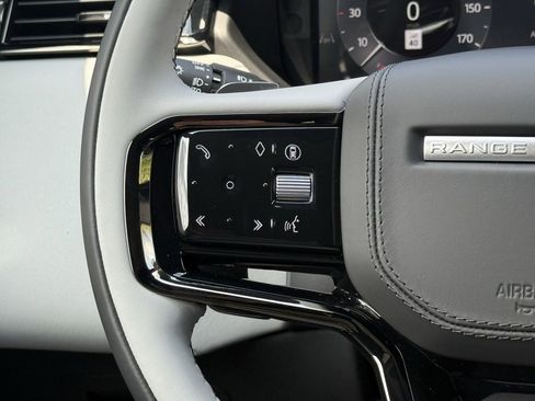 New 2026 Land Rover Range Rover Velar Dynamic SE image 19