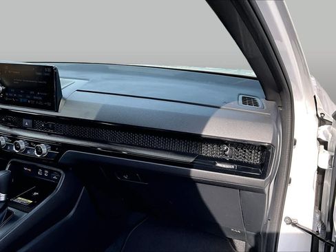 Used 2024 Honda CR-V Sport Touring image 19