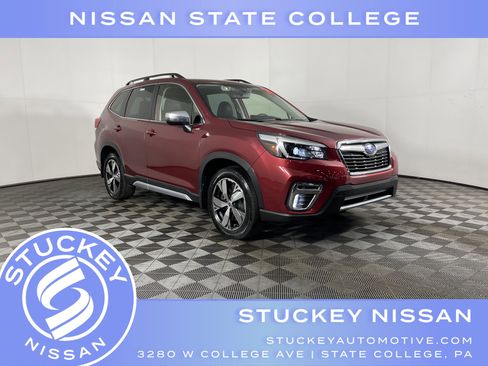 Used 2021 Subaru Forester Touring image 1