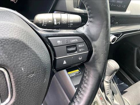 Used 2025 Honda CR-V EX-L image 21