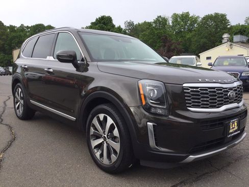Used 2020 Kia Telluride S AWD/4WD image 6