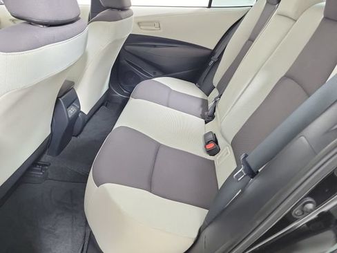 Used 2024 Toyota Corolla LE FWD image 12