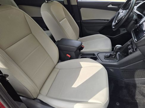 Used 2019 Volkswagen Tiguan SEL FWD image 24