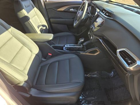 Used 2023 Chevrolet TrailBlazer ACTIV w/ Convenience Package image 15