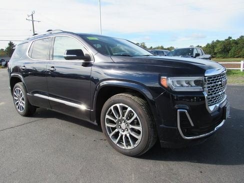 Used 2021 GMC Acadia Denali w/ Denali Technology Package image 6