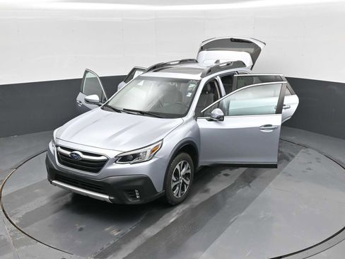 Used 2022 Subaru Outback Limited image 38