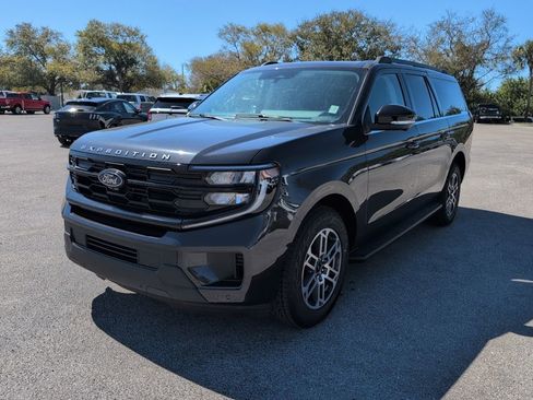 New 2026 Ford Expedition Max Active image 6