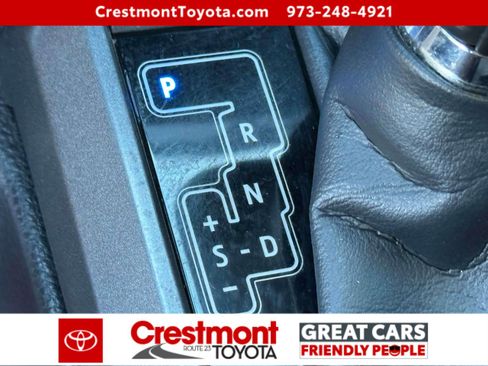 Certified 2022 Toyota Tacoma TRD Off-Road image 25