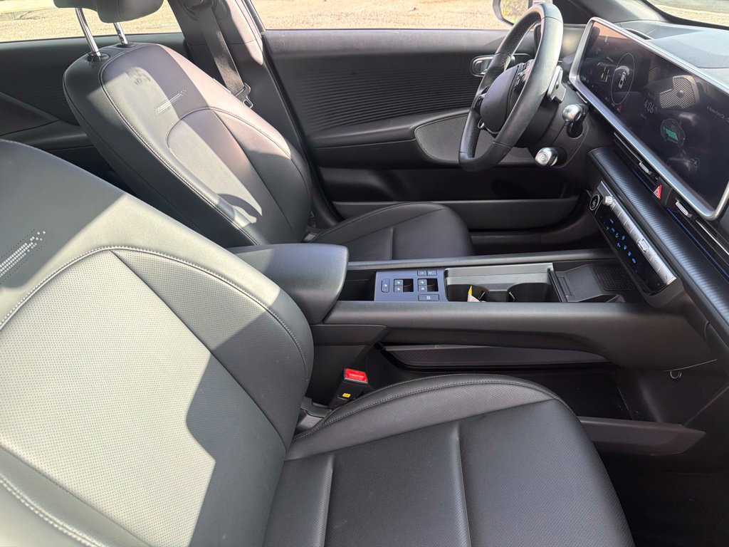 Used 2023 Hyundai Ioniq 6 SEL RWD image 14