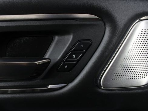 Used 2020 RAM 1500 Limited image 17