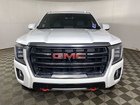 Used 2023 GMC Yukon XL AT4 w/ AT4 Premium Plus Package AWD/4WD image 26