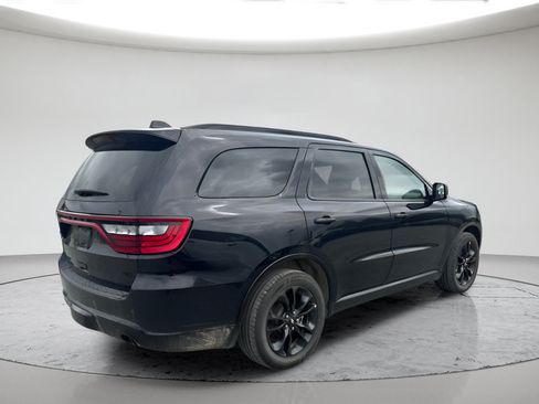 Used 2025 Dodge Durango R/T w/ Blacktop Package AWD/4WD image 5