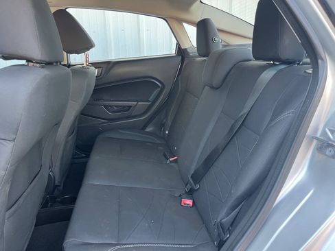 Used 2015 Ford Fiesta SE FWD image 12