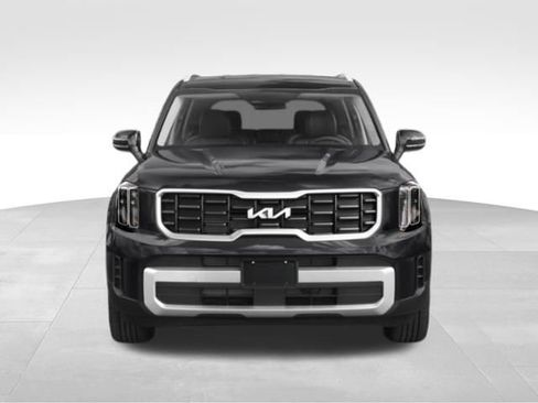 Used 2023 Kia Telluride S image 9