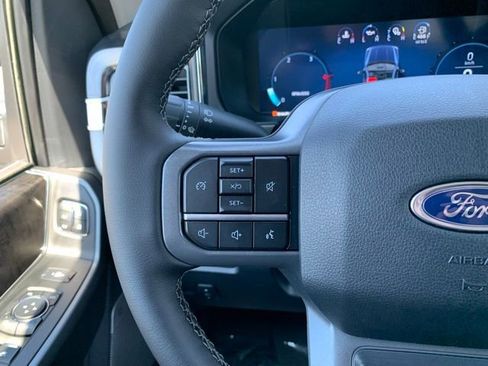 Certified 2025 Ford F350 Lariat image 21