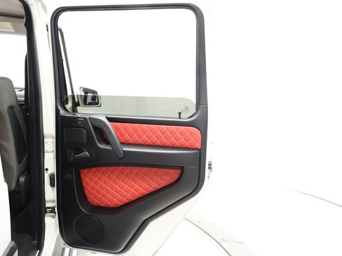 Used 2013 Mercedes-Benz G 550 image 61