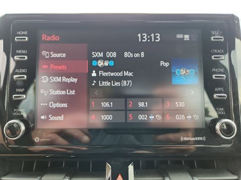 Used 2021 Toyota Corolla SE image 34