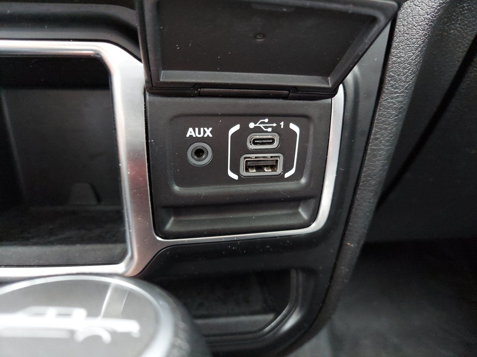 Used 2024 Jeep Gladiator Sport AWD/4WD image 20