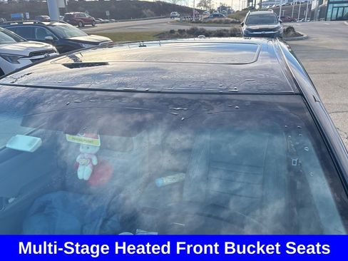 Used 2015 Toyota Camry XLE w/ Moonroof Package image 11