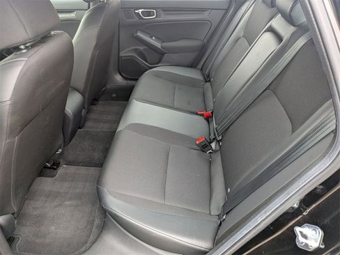 Used 2025 Honda Civic Sport image 25