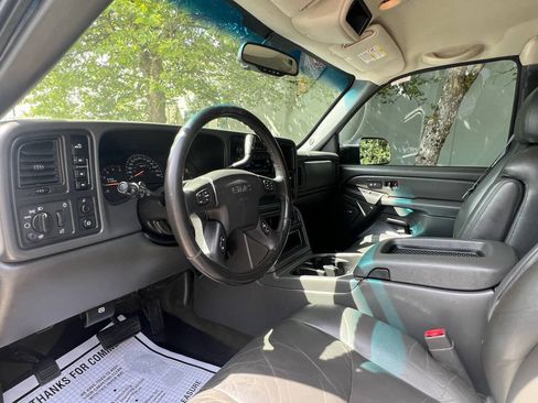 Used 2004 GMC Sierra 2500 SLT AWD/4WD image 14