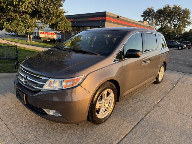 Used 2012 Honda Odyssey Touring Elite image 1