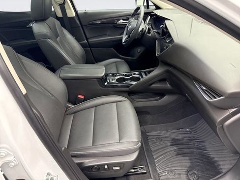 Used 2021 Buick Envision Essence image 16