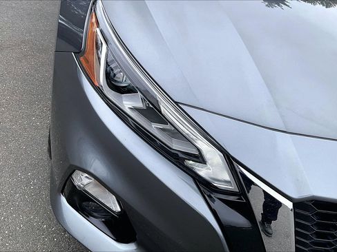 Used 2021 Nissan Altima 2.5 SL AWD/4WD image 30