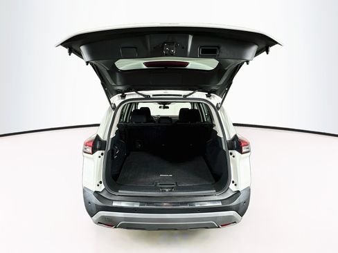 Used 2023 Nissan Rogue SV FWD image 27