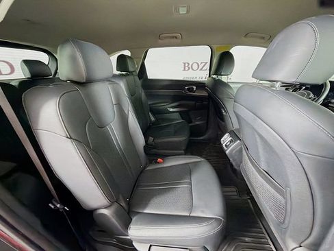 Used 2023 Kia Sorento EX AWD/4WD image 33