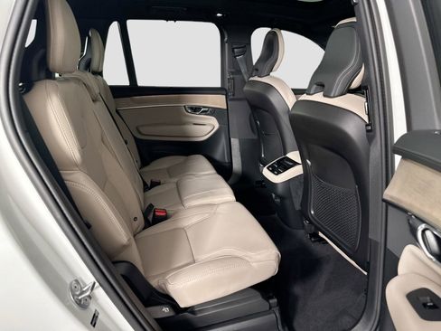 New 2026 Volvo XC90 B6 Ultra w/ Protection Package AWD/4WD image 25