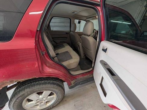 Used 2008 Ford Escape XLT FWD image 38