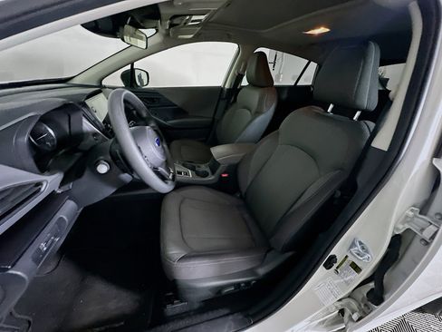 Used 2024 Subaru Crosstrek 2.0i Premium image 13